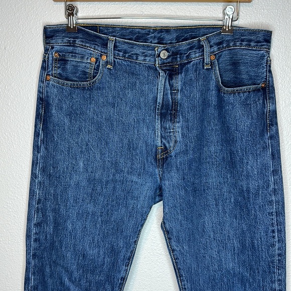 Levis Mens 501 Button Fly Denim Blue Jean W36 L32 - Picture 4 of 7